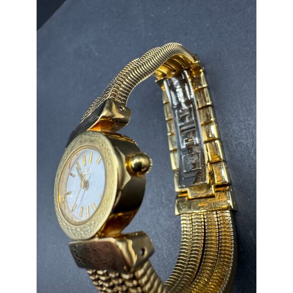Vintag Ecclissi Quartz Swiss 3 Micron Gold-plated Ladies Watch Oval 26.3mm - Picture 4 of 10